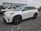 2018 Toyota Highlander Le продається в Earlington, KY - Hail