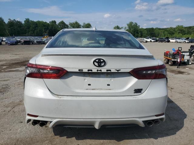 TOYOTA CAMRY 2023 Biały