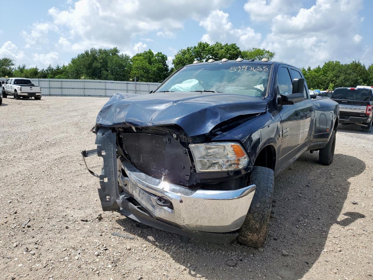RAM All Models 2018 VIN 3C63RRGLXJG422000 photo 2
