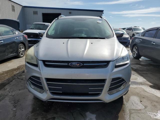  FORD ESCAPE 2016 Srebrny