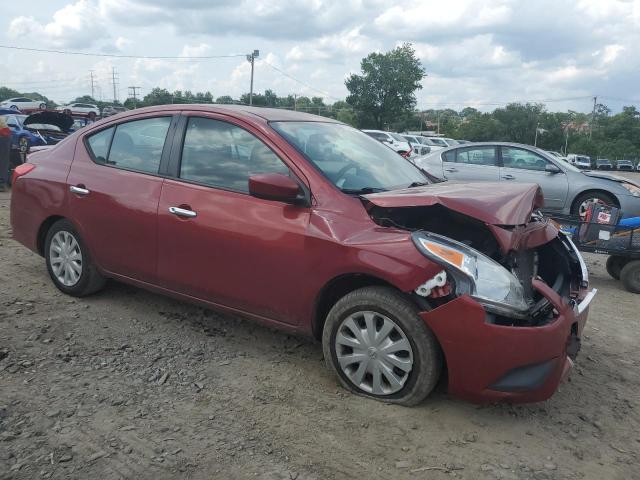  NISSAN VERSA 2017 Red