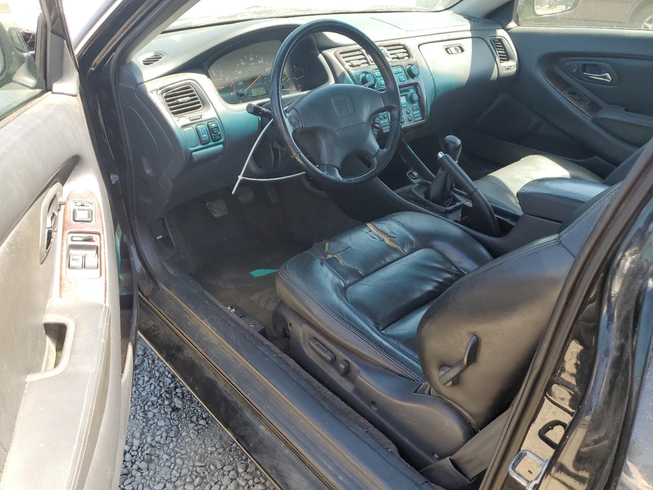 1999 Honda Accord Ex VIN: 1HGCG3151XA025337 Lot: 59159495