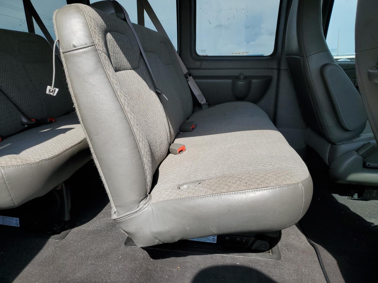 2024 Chevrolet Express G2500 Lt VIN: 1GAWGFFP6R1100018 Lot: 60414435