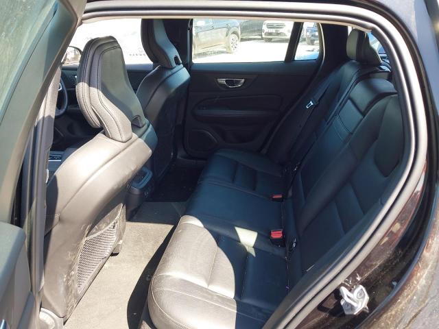 2020 VOLVO V60 2.0 B3P MOMENTUM 5DR AUTO