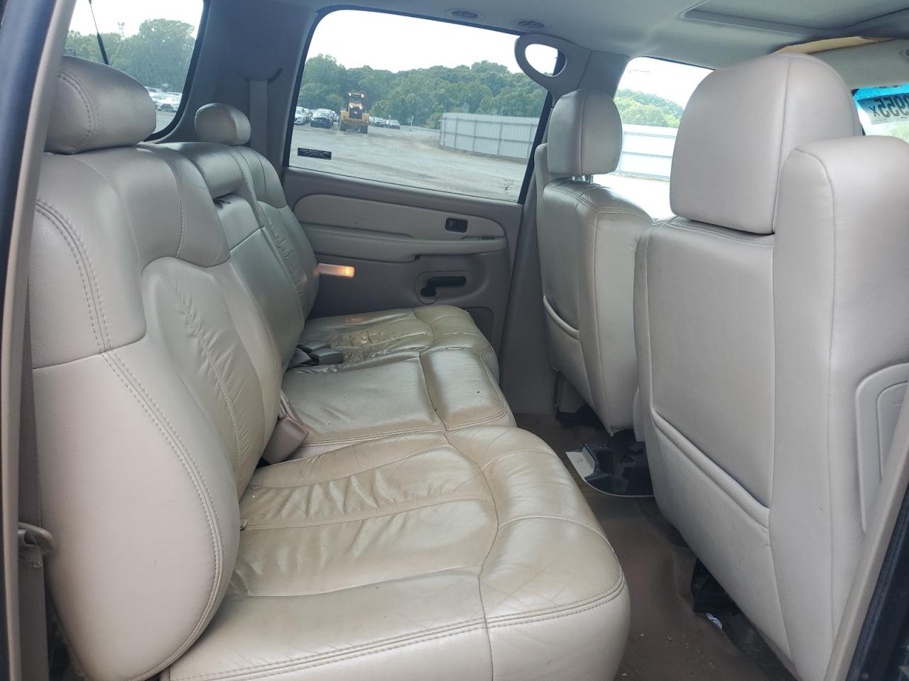 2001 Chevrolet Suburban K1500 VIN: 3GNFK16T71G236242 Lot: 59238955