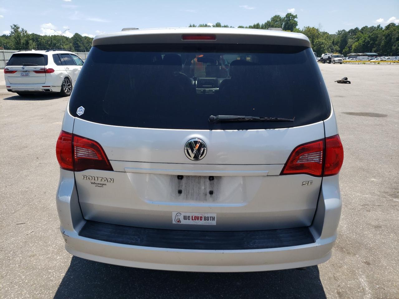 2011 Volkswagen Routan Se VIN: 2V4RW3DG2BR766535 Lot: 62953345