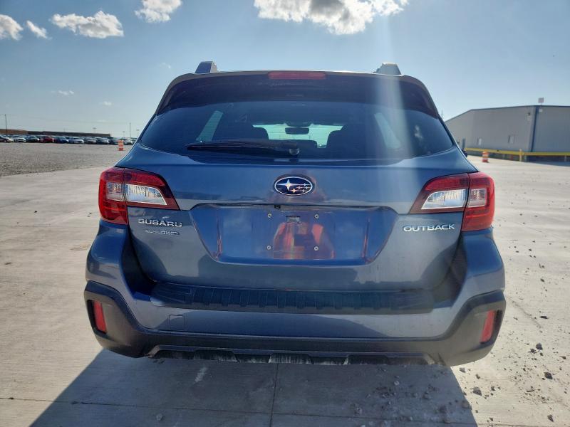  SUBARU OUTBACK 2018 Синий