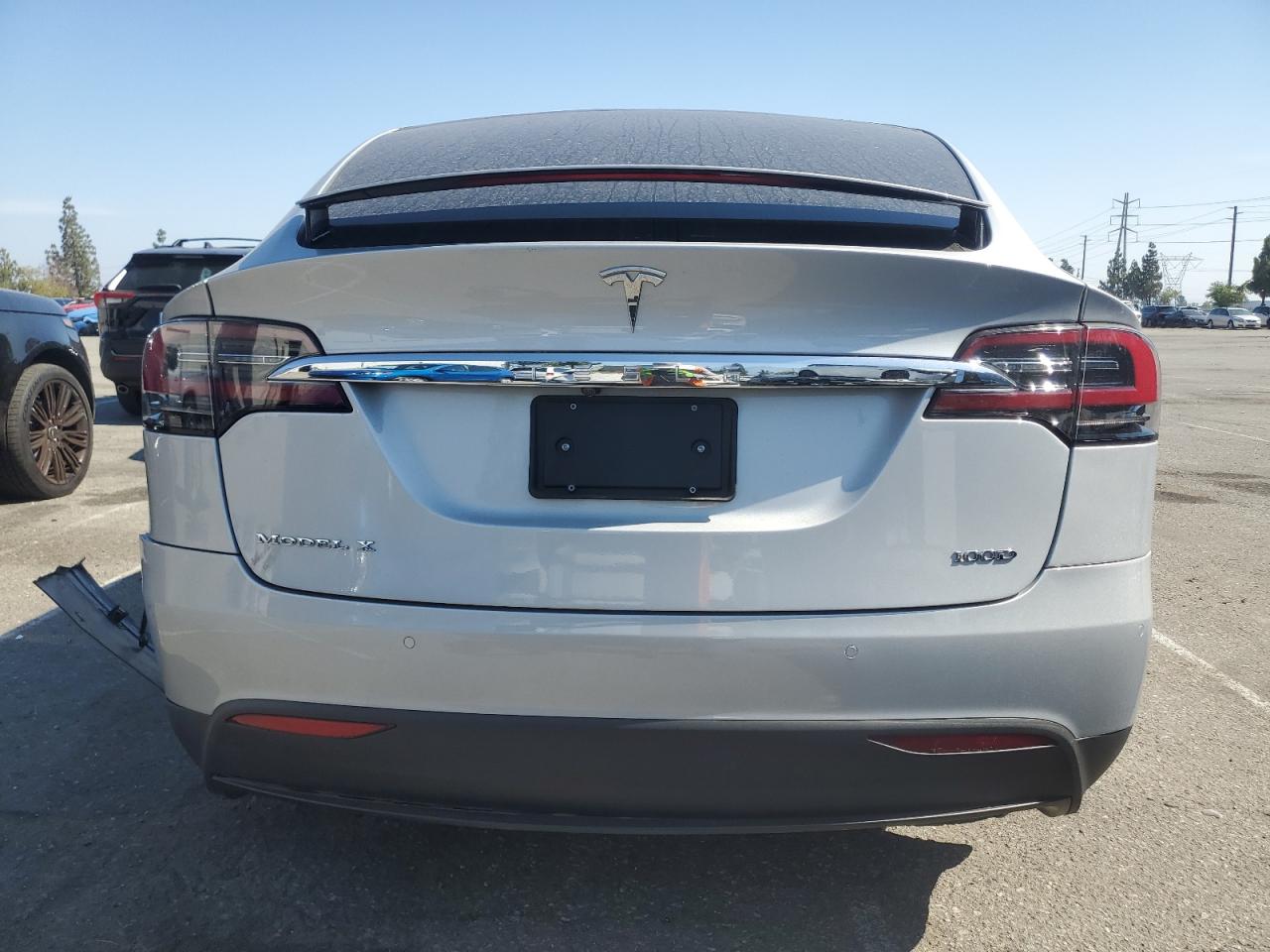 2018 Tesla Model X VIN: 5YJXCAE20JF089058 Lot: 60664915