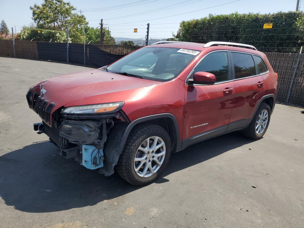 2016 Jeep Cherokee Latitude zu verkaufen in San Martin, CA - Front End