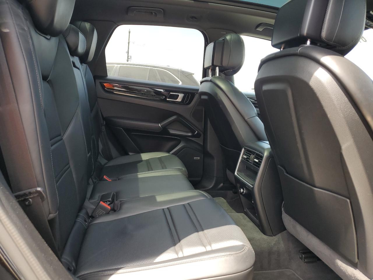2019 Porsche Cayenne VIN: WP1AA2AY9KDA05256 Lot: 61611175