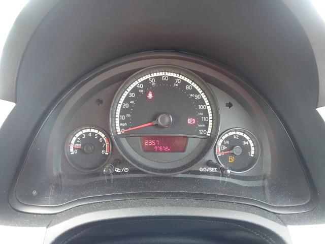2012 VOLKSWAGEN MOVE UP