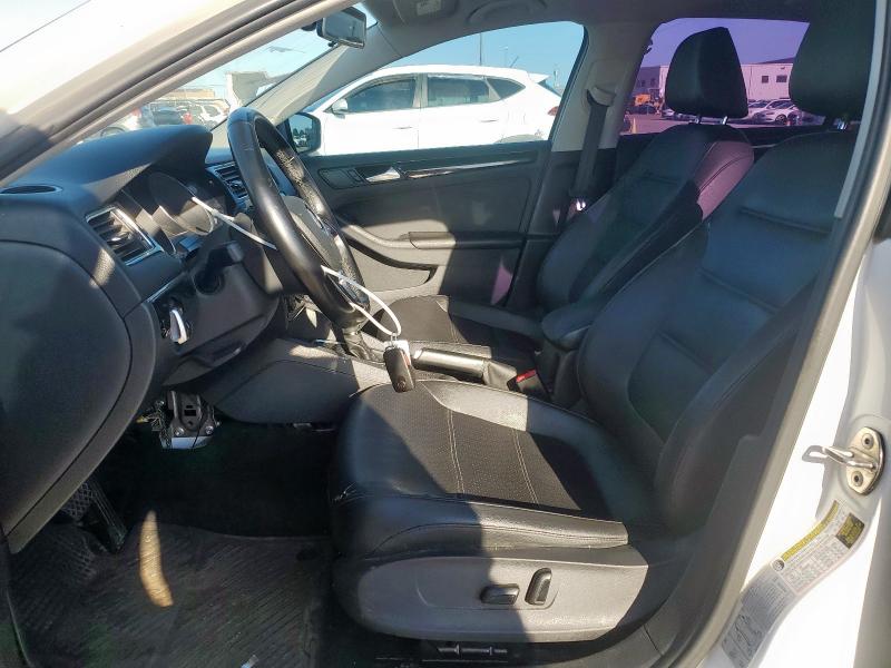  VOLKSWAGEN JETTA 2017 White