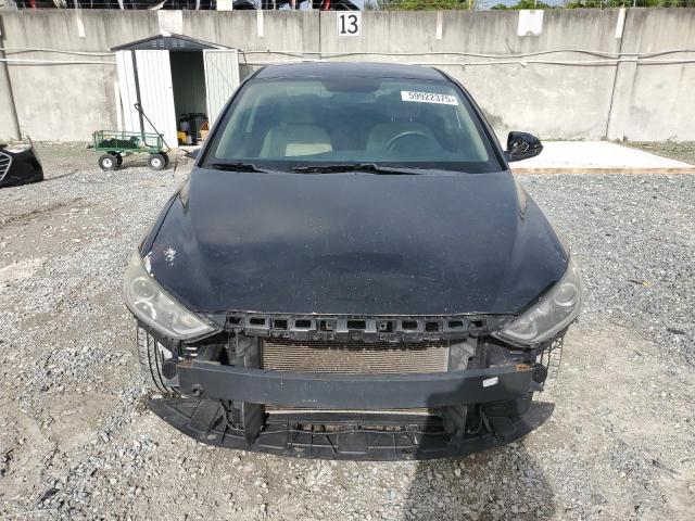  HYUNDAI ELANTRA 2017 Czarny