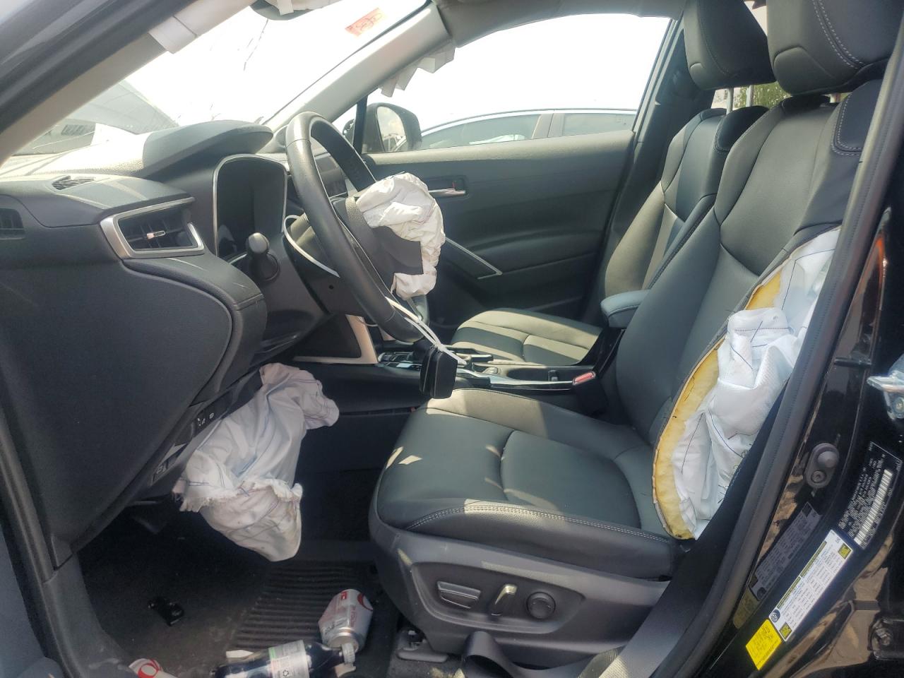 2023 Toyota Corolla Cross Xle VIN: 7MUDAABG6PV050784 Lot: 61274755