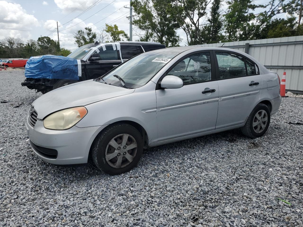 2009 Hyundai Accent Gls for Sale in Riverview, FL - Rear End