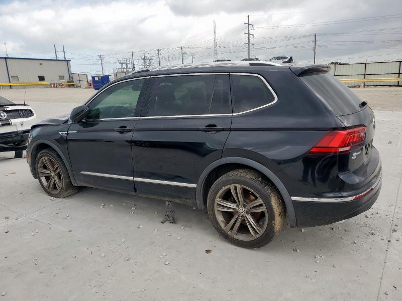  VOLKSWAGEN TIGUAN 2018 Черный