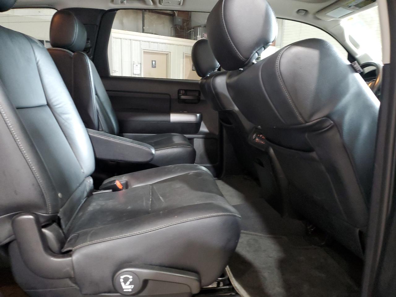 2019 Toyota Sequoia Sr5 VIN: 5TDBY5G12KS171829 Lot: 62583055