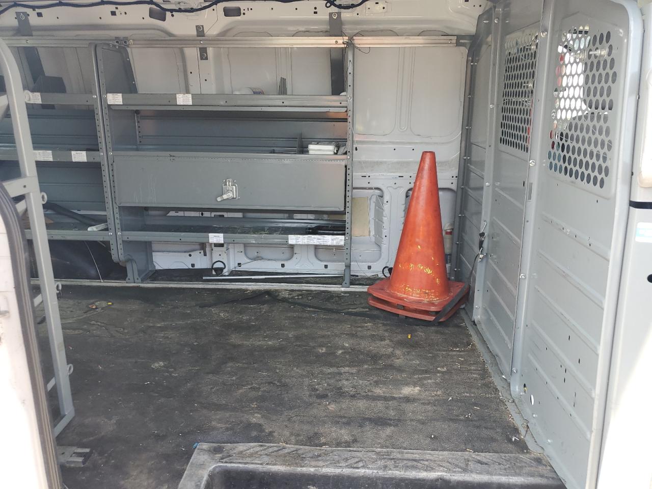 2015 Ford Transit T-250 VIN: 1FTNR2YG5FKA36157 Lot: 61771375