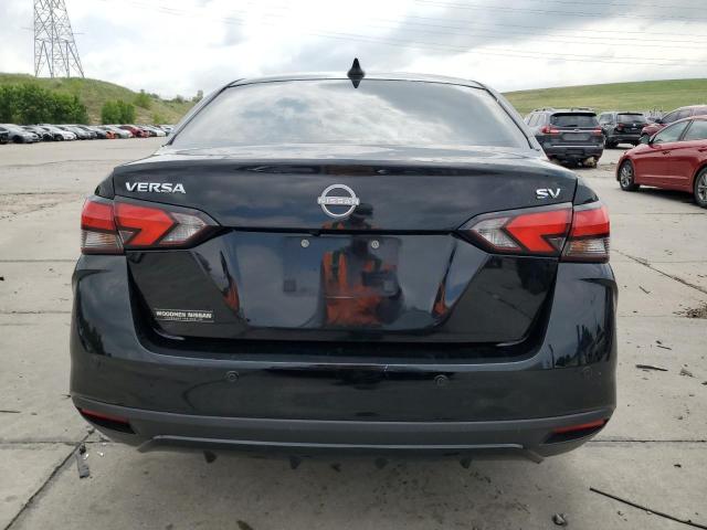  NISSAN VERSA 2023 Черный