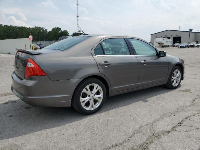 Sedans FORD FUSION 2012 Srebrny