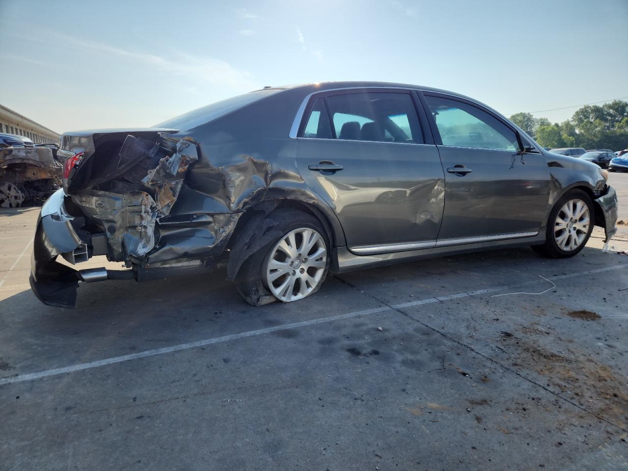 TOYOTA AVALON 2012 VIN 4T1BK3DB8CU444316 фото 3