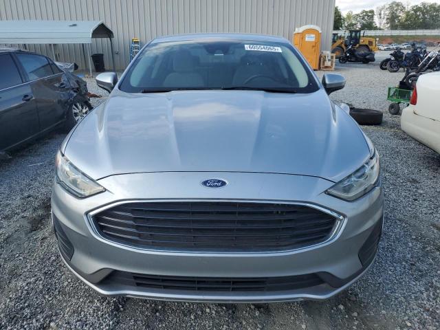  FORD FUSION 2020 Srebrny