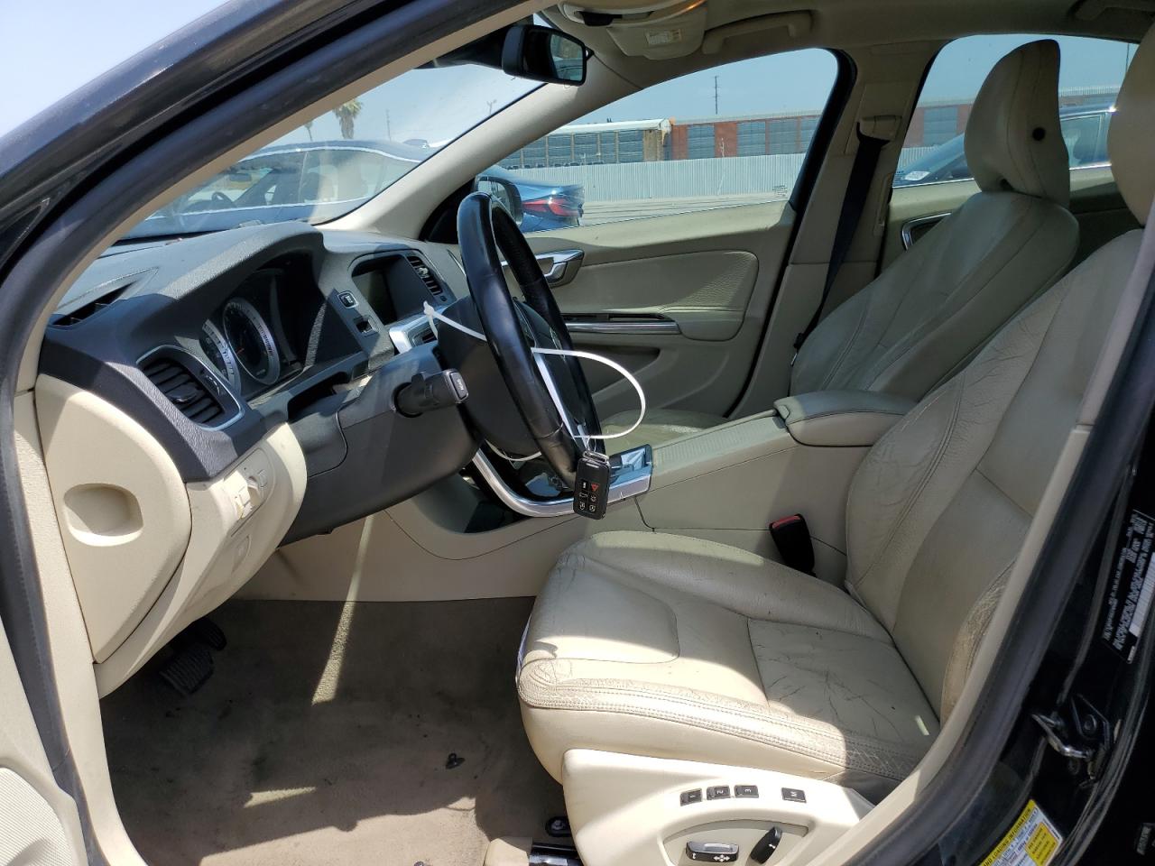 2012 Volvo S60 T5 VIN: YV1622FS5C2104883 Lot: 60980815