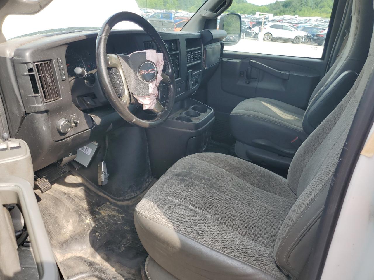 2019 GMC Savana G2500 VIN: 1GTW7BFG6K1337632 Lot: 61539895