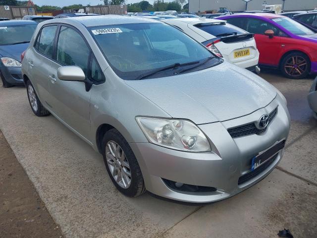 2007 TOYOTA AURIS TR V