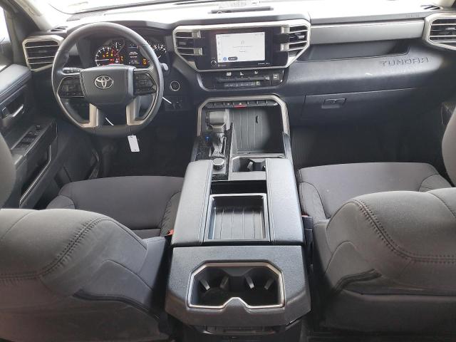  TOYOTA TUNDRA 2024 Srebrny