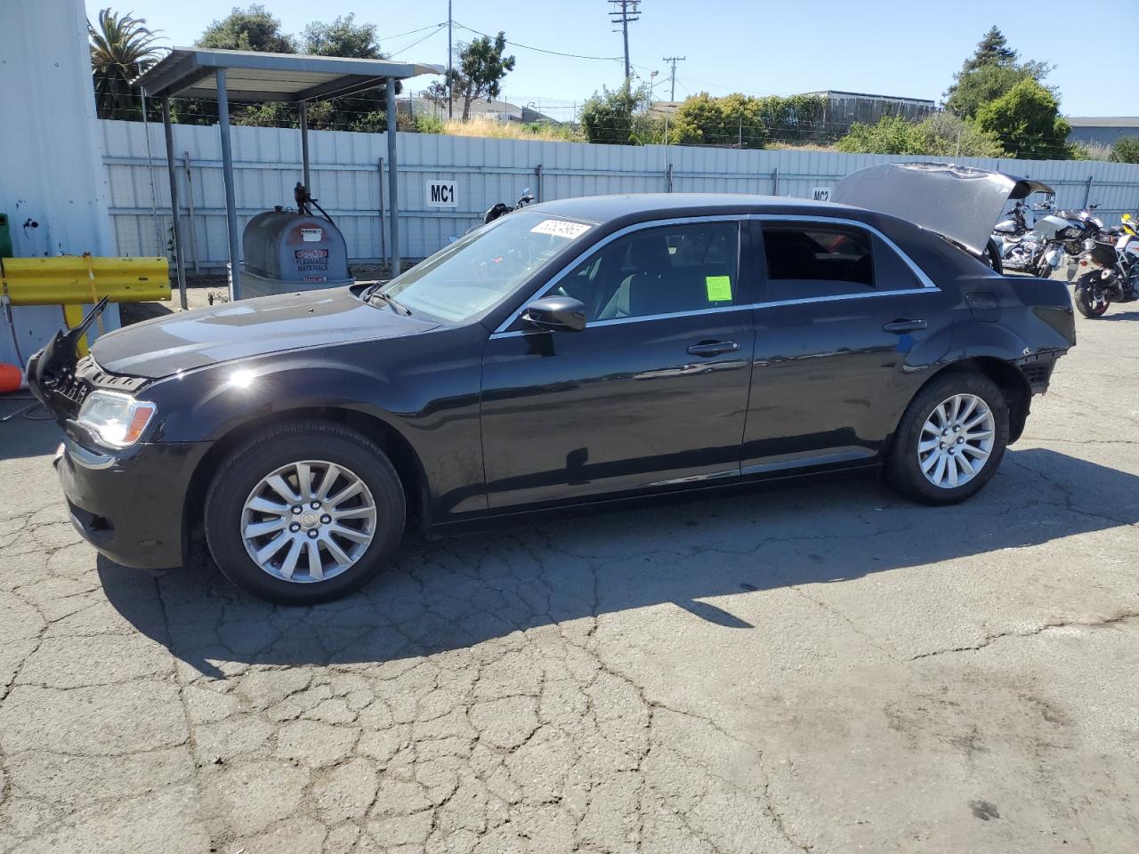 2011 Chrysler 300 3.6L for Sale in Vallejo, CA - Rear End