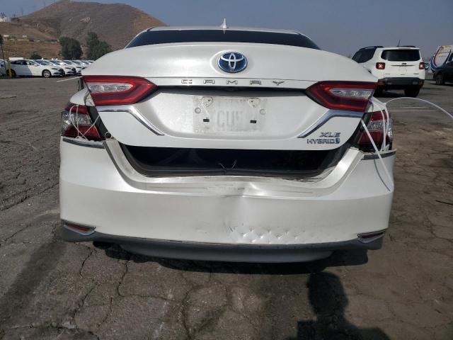 TOYOTA CAMRY 2020 White