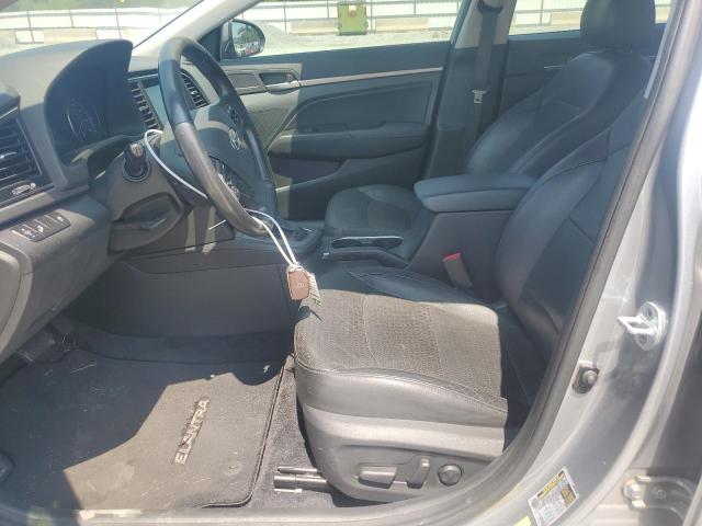  HYUNDAI ELANTRA 2017 Silver