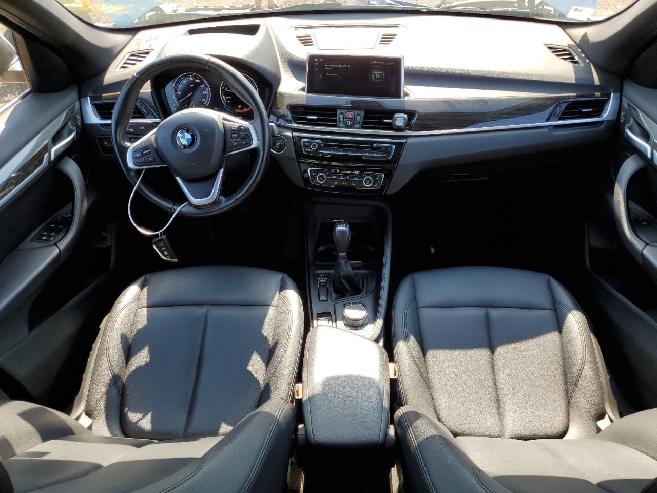 2018 BMW X1 xDrive28I VIN: WBXHT3C32J3H31682 Lot: 61556295