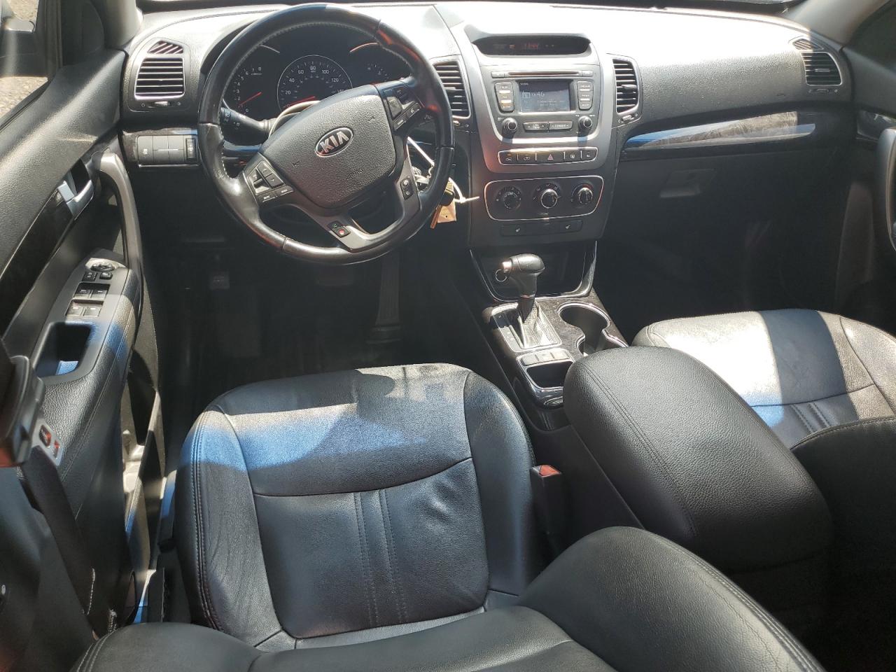 2014 Kia Sorento Lx VIN: 5XYKT3A65EG496452 Lot: 62646475