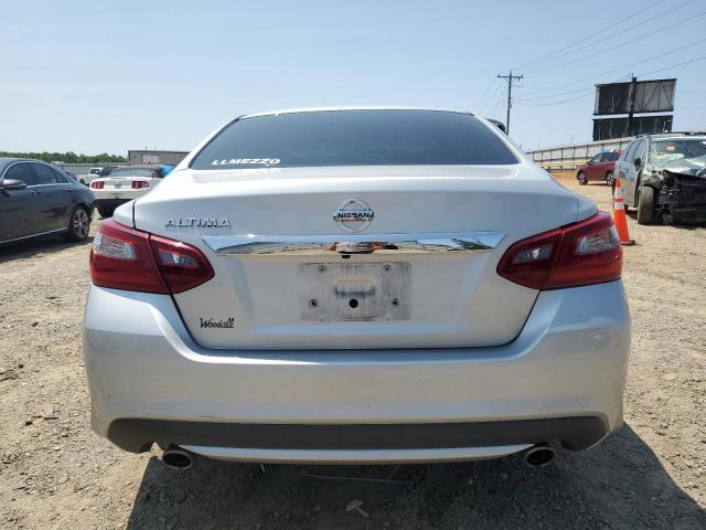  NISSAN ALTIMA 2018 Srebrny