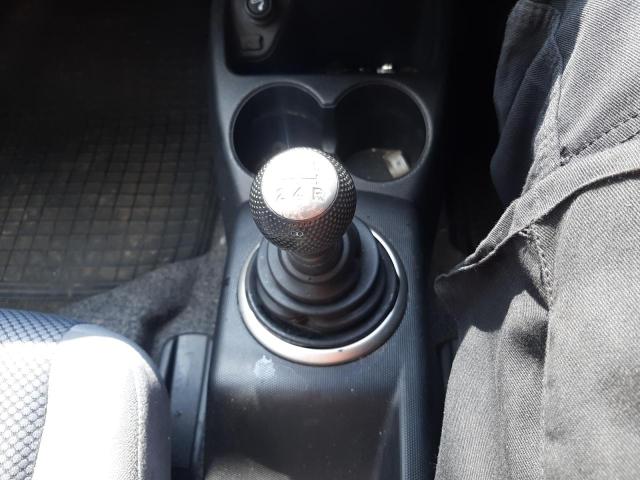 2006 HONDA JAZZ SE