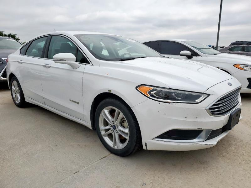  FORD FUSION 2018 Білий