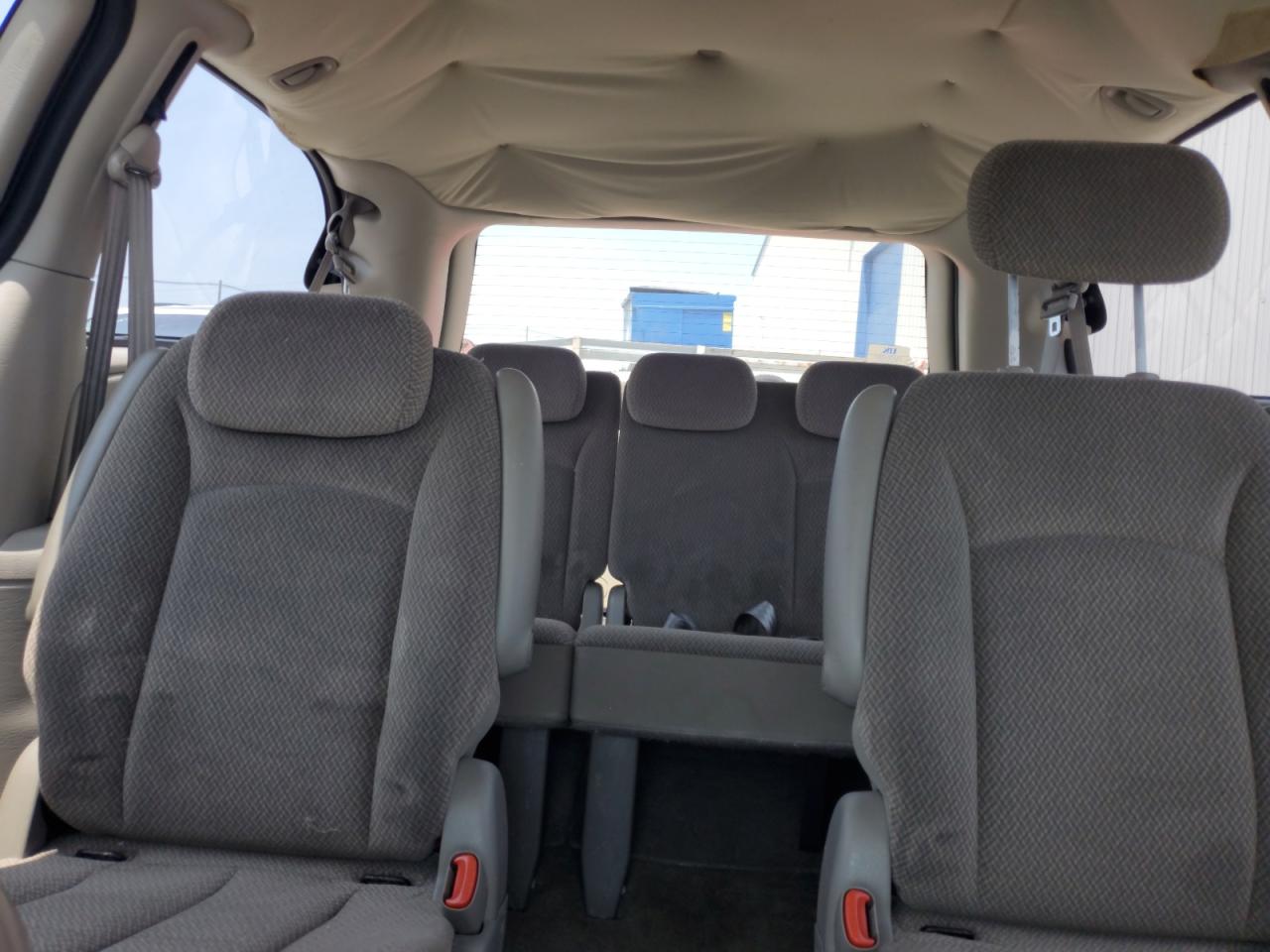 2005 Dodge Grand Caravan Se VIN: 2D4GP24RX5R360598 Lot: 60288075
