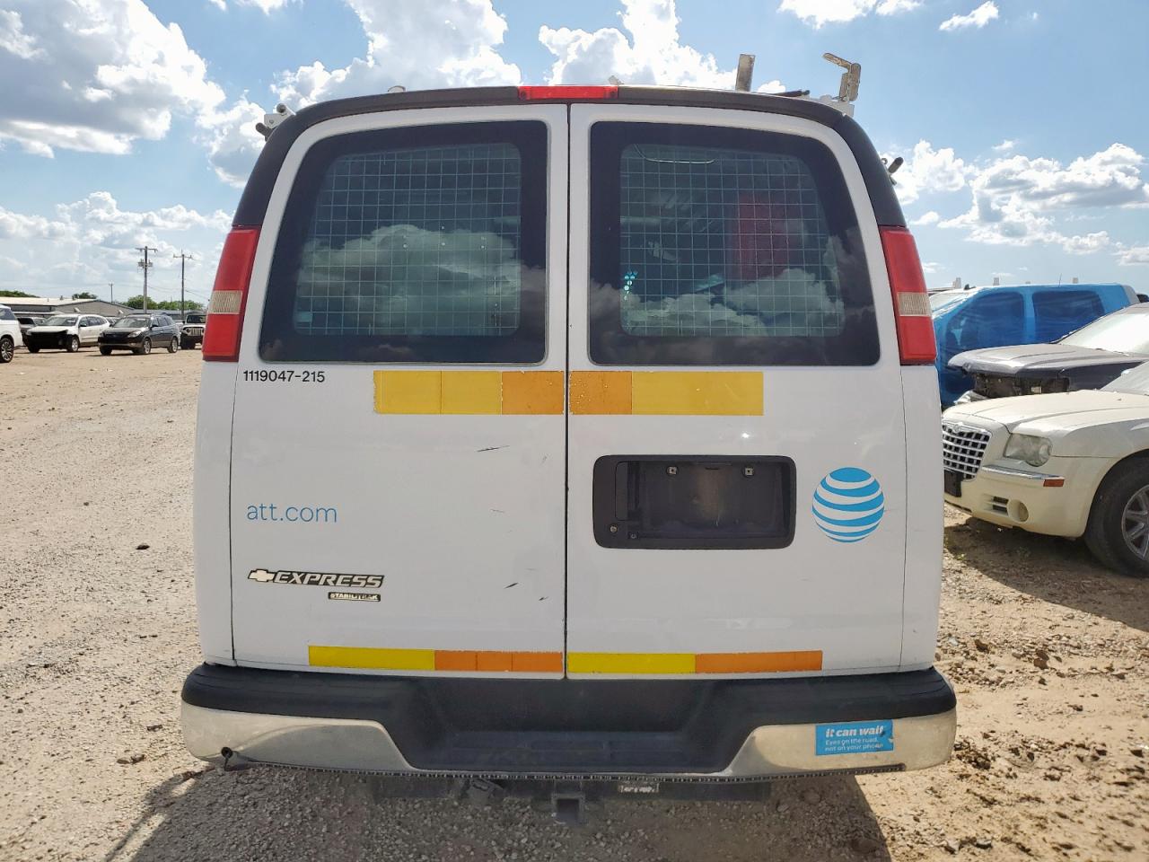CHEVROLET EXPRESS 2015 VIN 1GCWGFCF2F1131622 фото 6