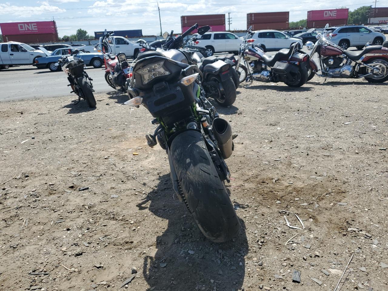 KAWASAKI ZR900 F 2020 VIN ML5ZRDF16LDA38427 фото 4