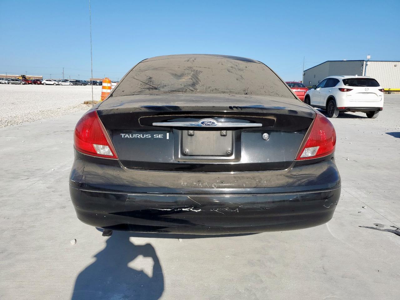 2002 Ford Taurus Se VIN: 1FAFP53252A202836 Lot: 62285265