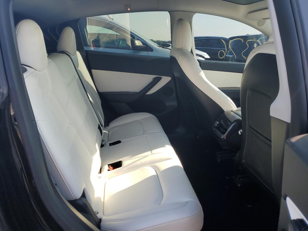 TESLA MODEL Y 2022 VIN 7SAYGDEF6NF320695 zdjęcie 10