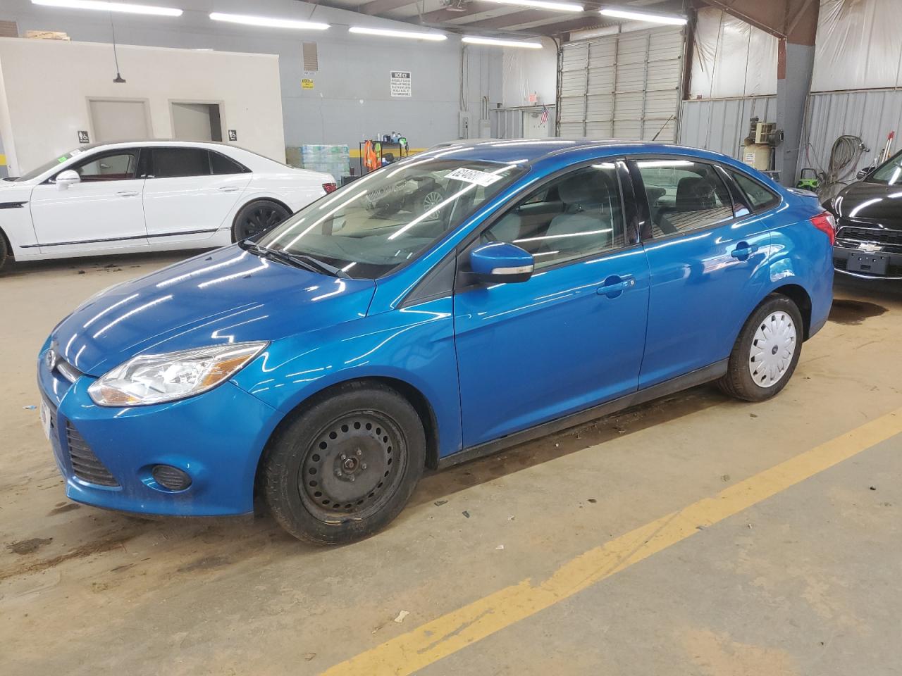 FORD FOCUS 2013 VIN 1FADP3F23DL321404