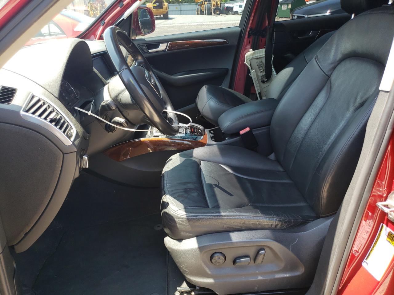2010 Audi Q5 Premium Plus VIN: WA1LKAFPXAA070144 Lot: 61074445