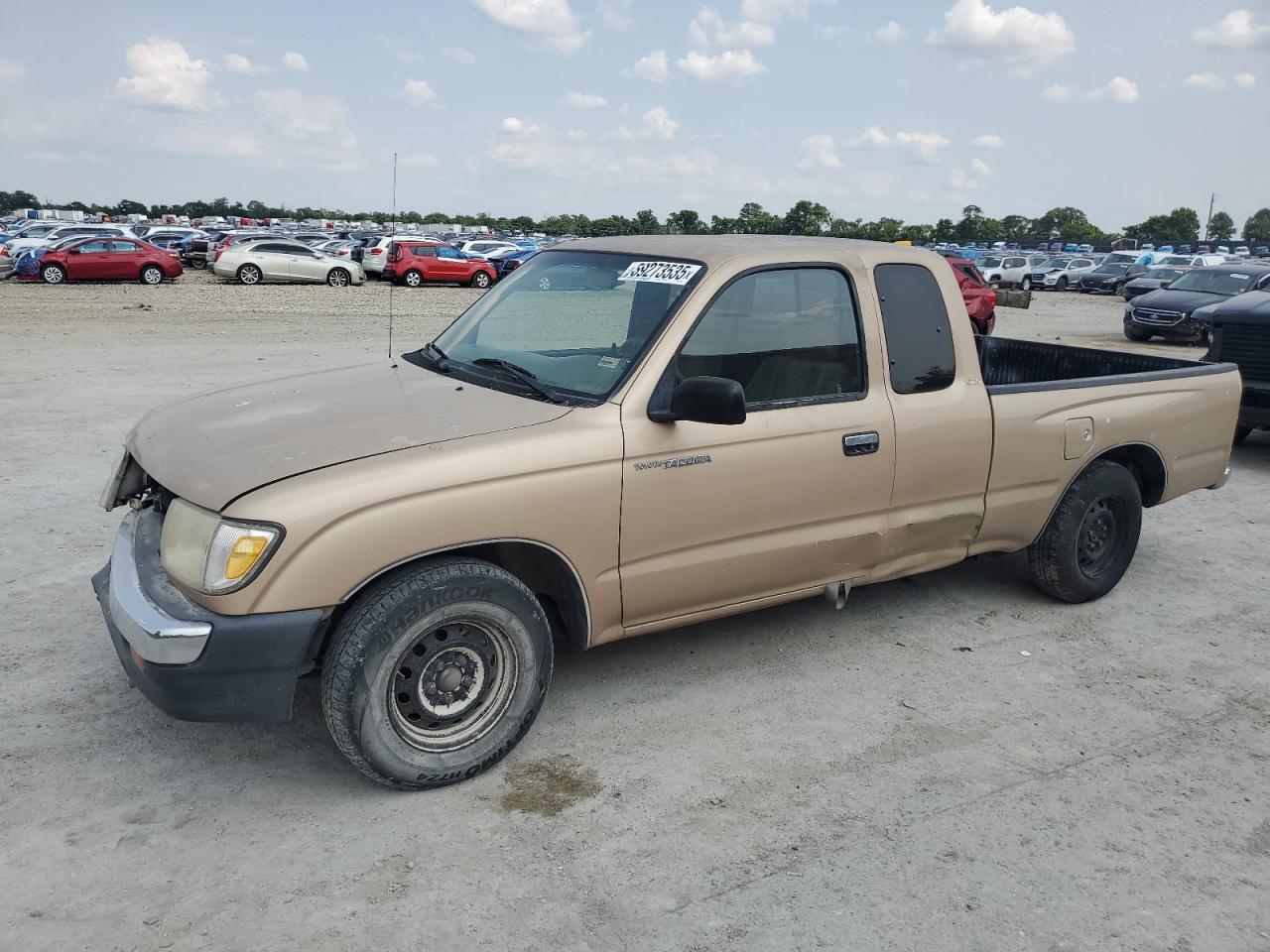 1999 Toyota Tacoma Xtracab zu verkaufen in Sikeston, MO - Front End