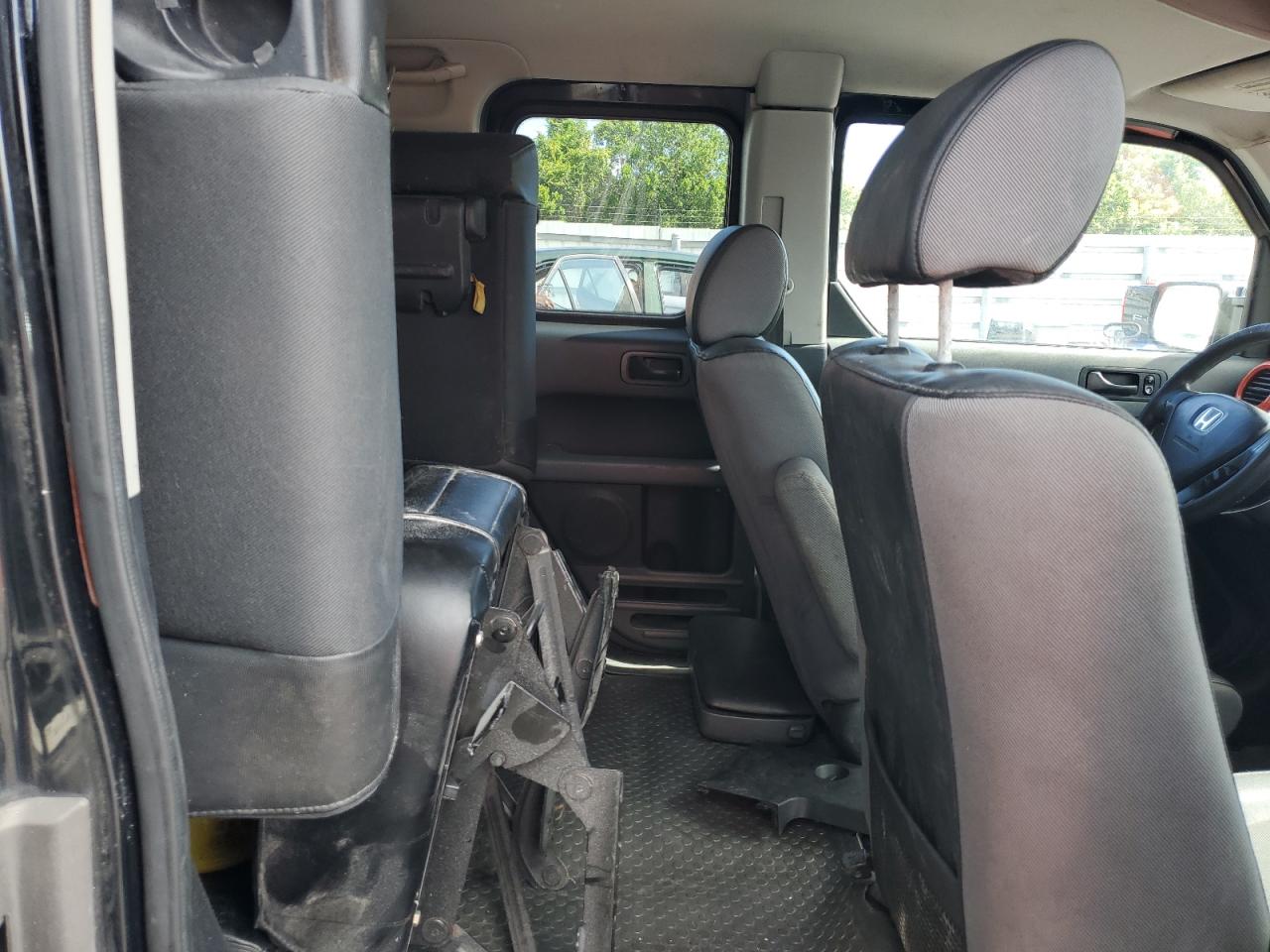 2003 Honda Element Ex VIN: 5J6YH18573L018381 Lot: 62688975