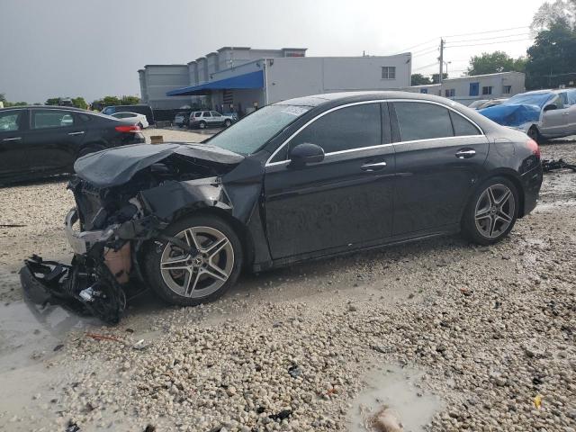2019 Mercedes-Benz A 220