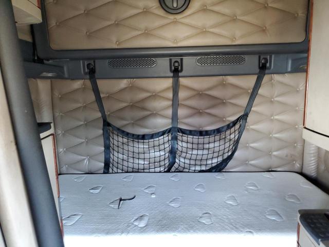 2017 FREIGHTLINER CASCADIA 125