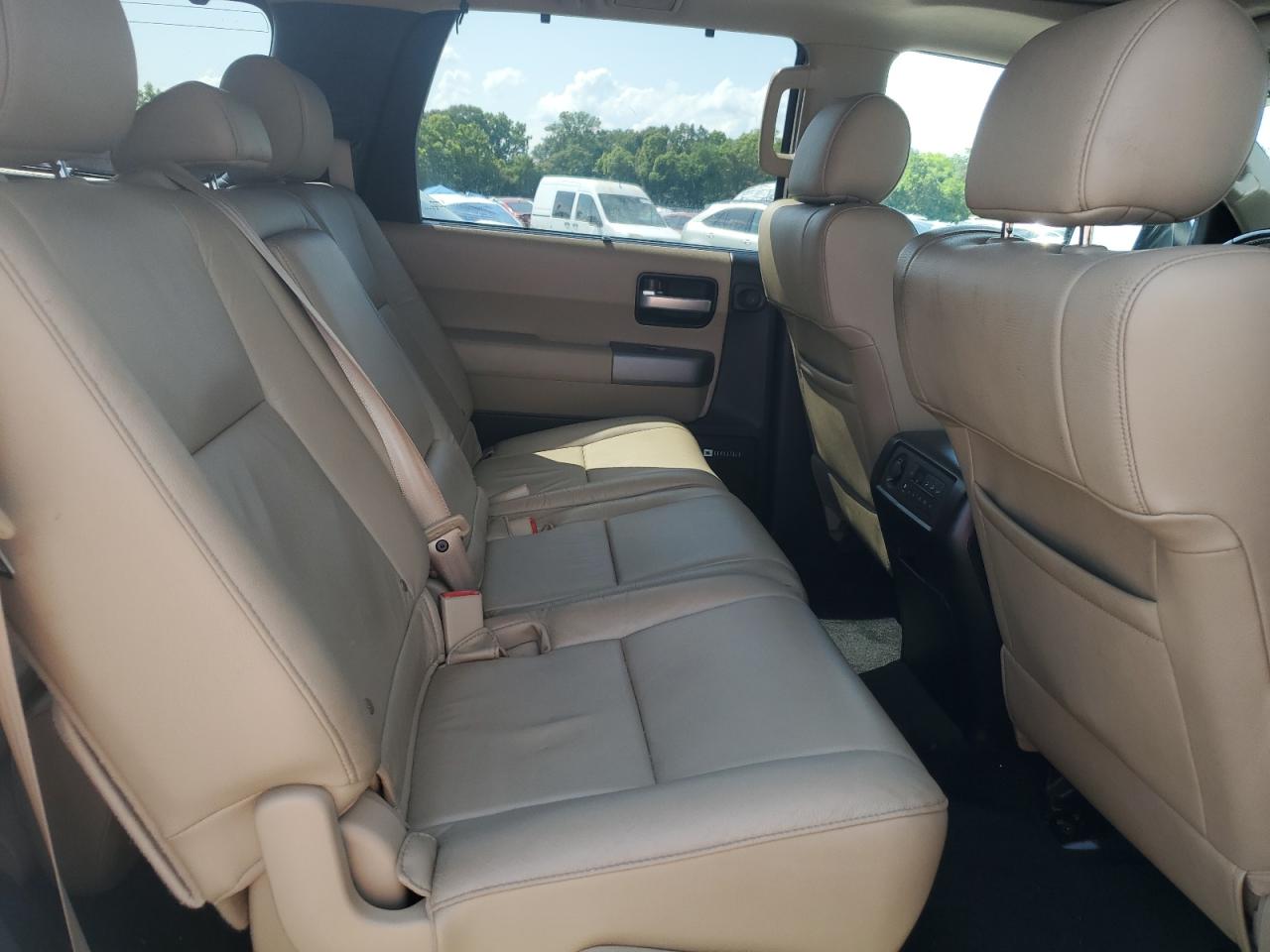 2015 Toyota Sequoia Limited VIN: 5TDKY5G11FS059528 Lot: 60420335
